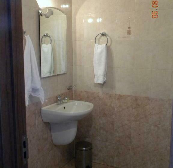 스탠다드 싱글 룸, Diavolo