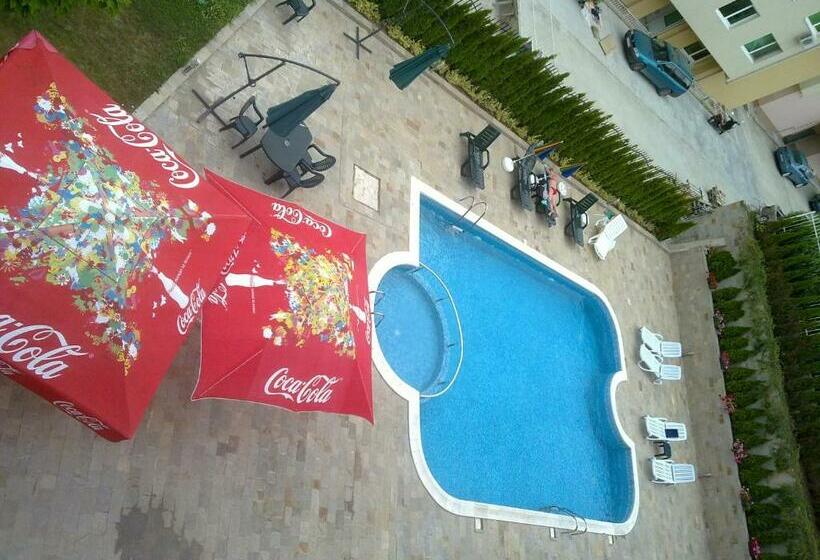 חדר סטנדרט עם מרפסת, Femili Hotel Diveda