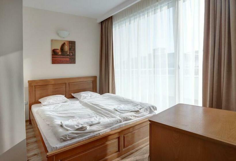 스탠다드 발코니 룸, Jupiter 1 Family