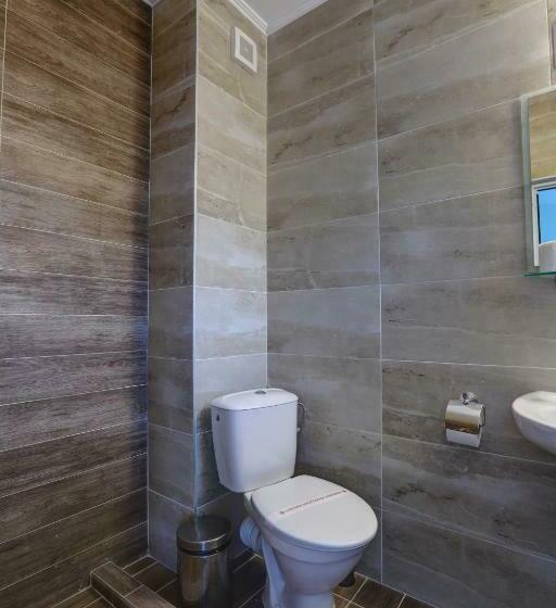 스탠다드 발코니 룸, Jupiter 1 Family