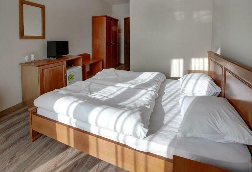 스탠다드 발코니 룸, Jupiter 1 Family