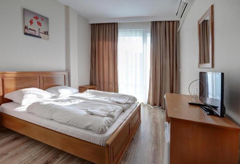 스탠다드 발코니 룸, Jupiter 1 Family