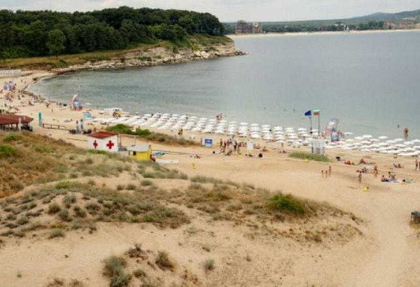 套房侧面可观海景, Kamenec