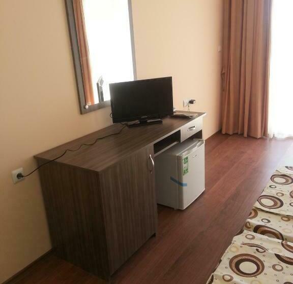 اتاق استاندارد با بالکن, Ray