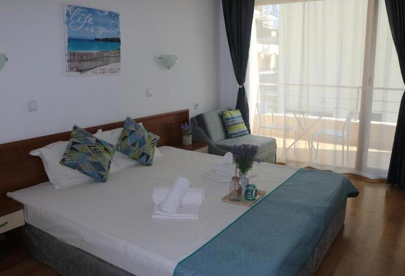 Standard Værelse m. Balkon, Tabanov Beach