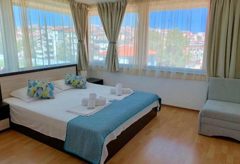 Lejlighed 1 Soveværelse, Tabanov Beach