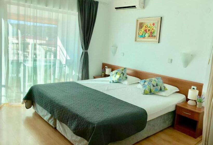 Lejlighed 1 Soveværelse, Tabanov Beach