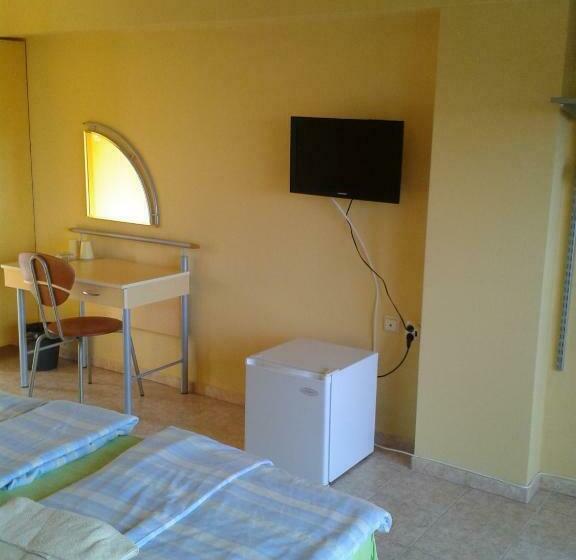 스탠다드 발코니 룸, The Colourful Mansion