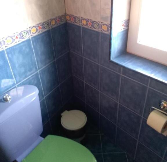 바다 전망 스위트, The Colourful Mansion