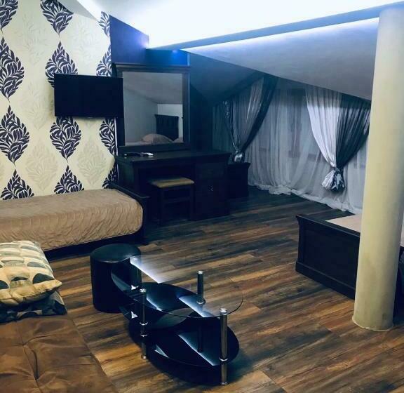 ジュニアスイート, Vival