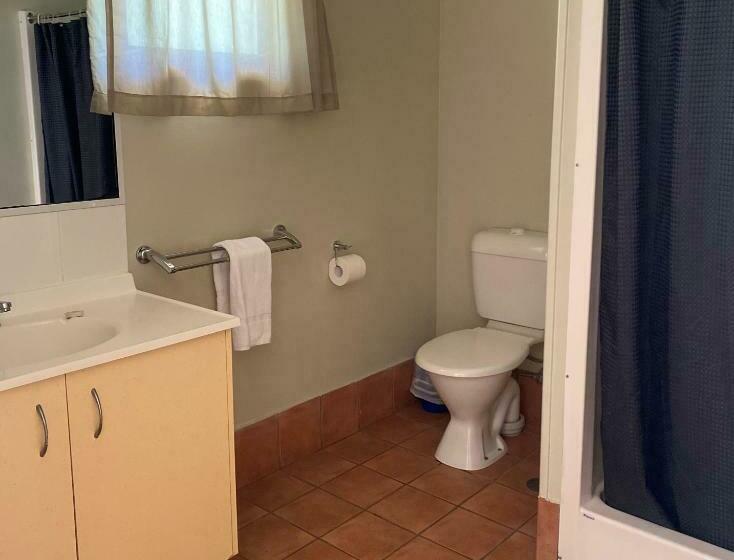 اتاق استاندارد, Colonial Village Resort