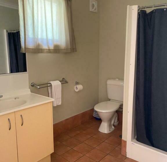 اتاق استاندارد, Colonial Village Resort