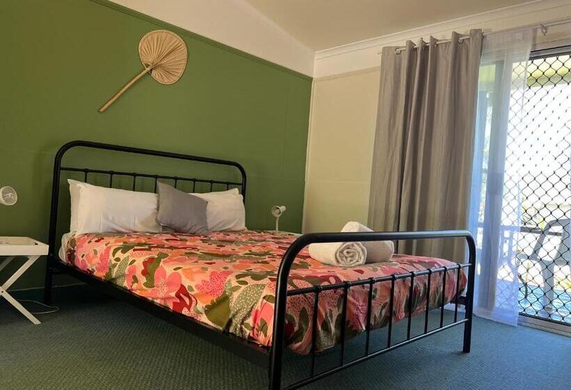 Номер Стандарт, Colonial Village Resort