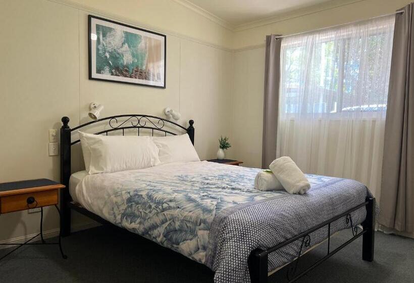 Семейный Номер Deluxe, Colonial Village Resort