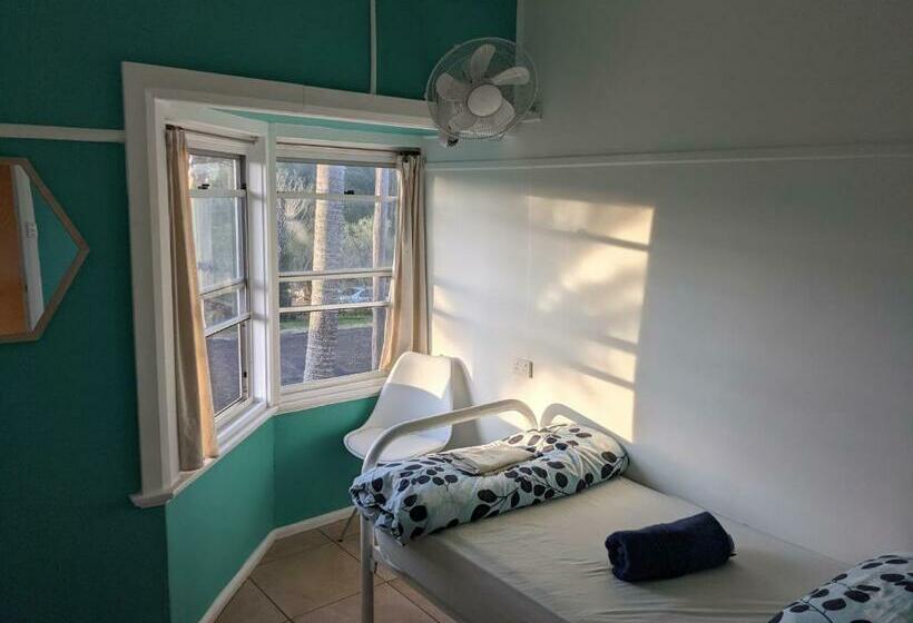 غرفة قياسية فردية حمام مشترك, Ozzie Pozzie Backpackers   Port Macquarie Yha