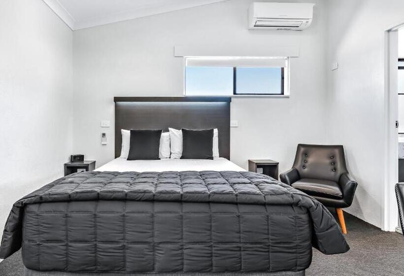 デラックスファミリールーム, Apple & Grape Motel