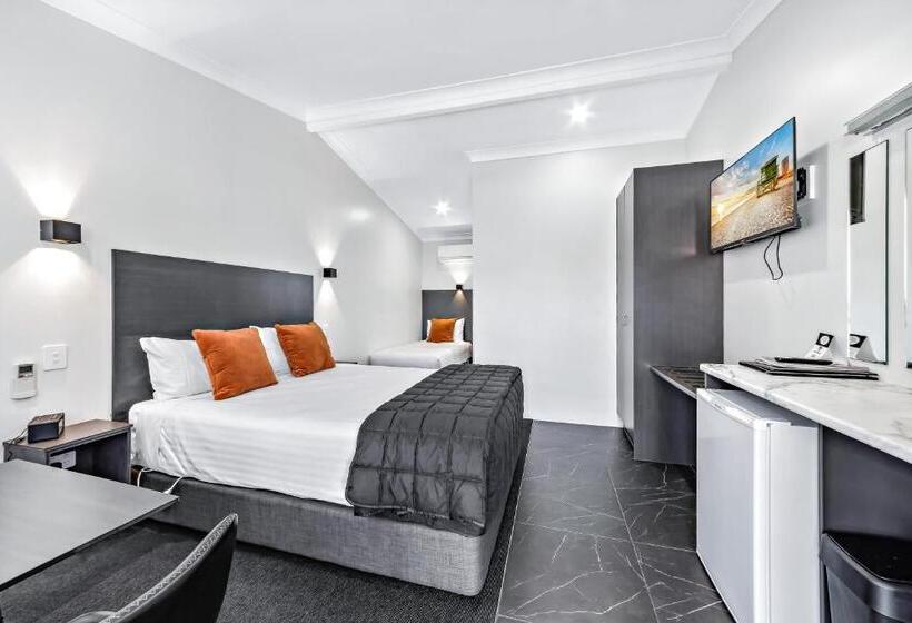 Номер Deluxe, Apple & Grape Motel