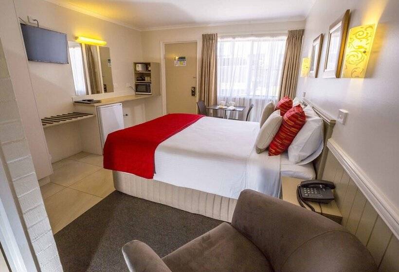 Номер Deluxe, Apple & Grape Motel
