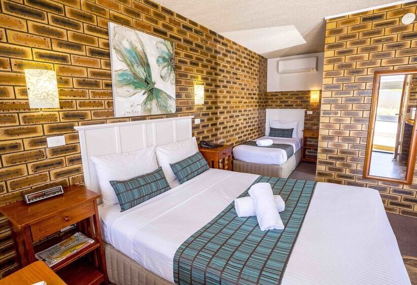 スタンダードルーム, Apple & Grape Motel