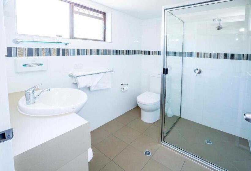 デラックスファミリールーム, Apple & Grape Motel