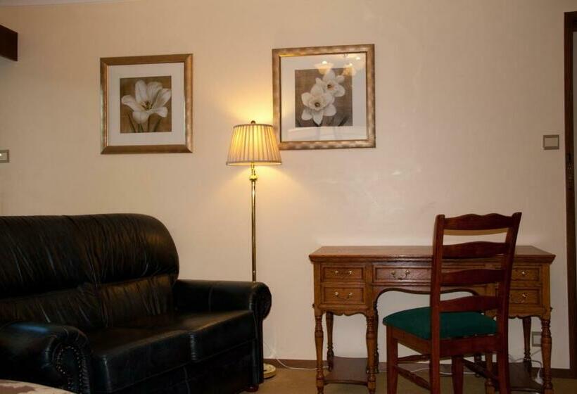 Люкс Повышенной Комфортности, Bathurst Heights Bed & Breakfast