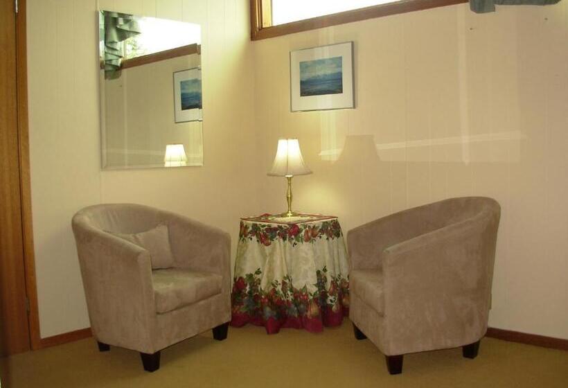 Семейный Номер, Bathurst Heights Bed & Breakfast