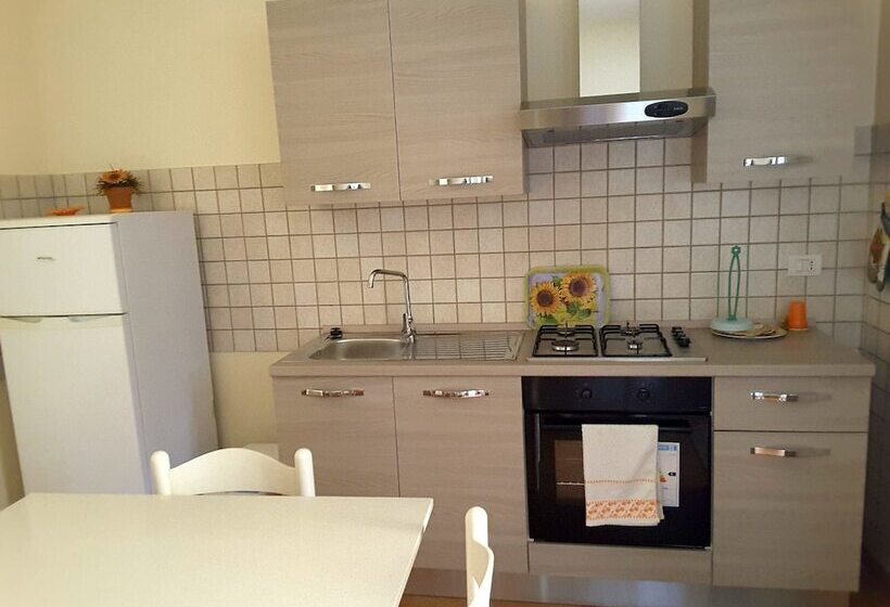 Apartamento 2 Dormitórios, B&b Villa Vittoria