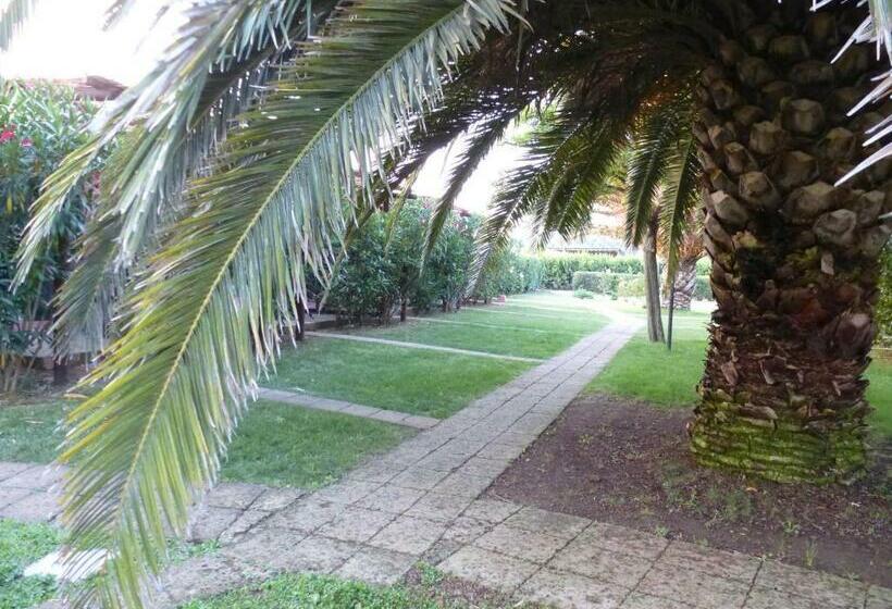 חדר אקונומי, Agrialbergo Capalbio