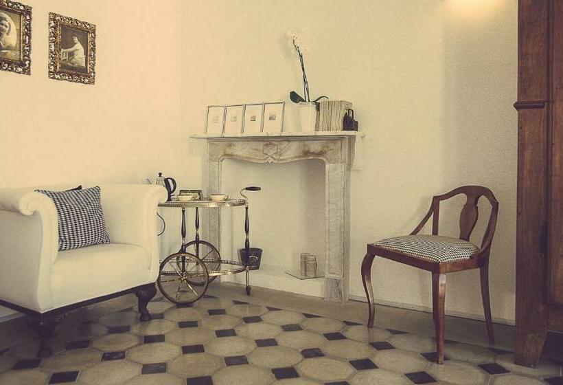 シングルデラックスルーム, Cà Alfieri Al 30