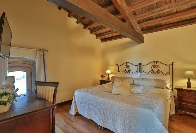 غرفة قياسية, Castello Castriota Scanderbeg