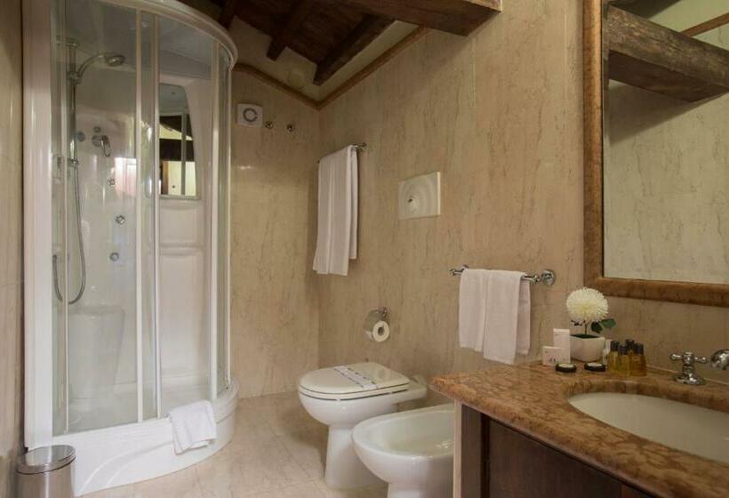 غرفة قياسية, Castello Castriota Scanderbeg