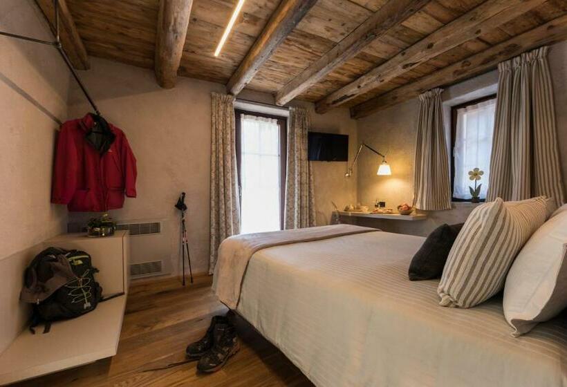 اتاق لوکس, Relais Bondaz