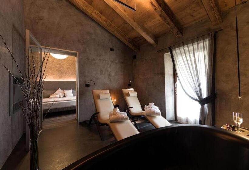 سوییت دوبلکس, Relais Bondaz