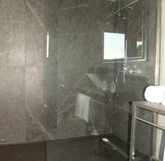 高级大房间, Sweet Life