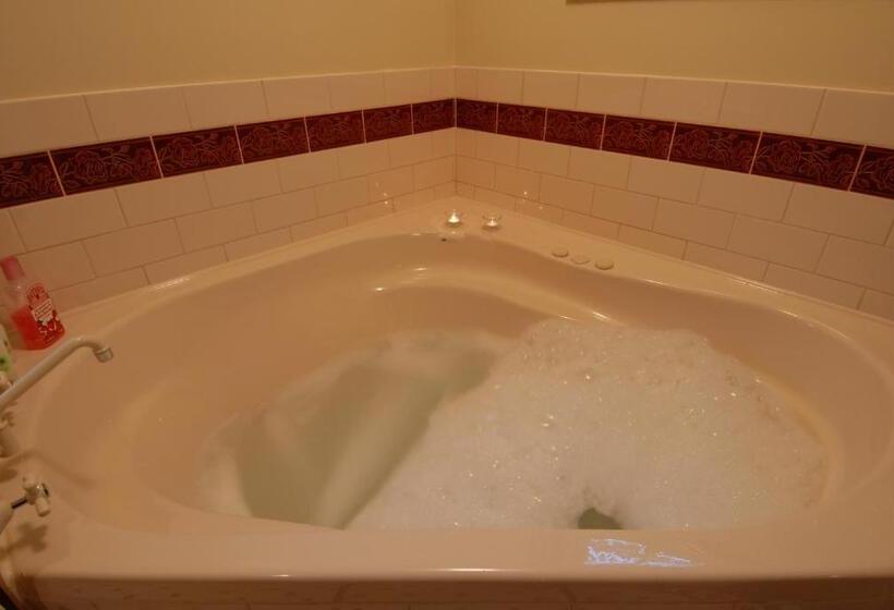 2间卧室的房子, The Dove Cote