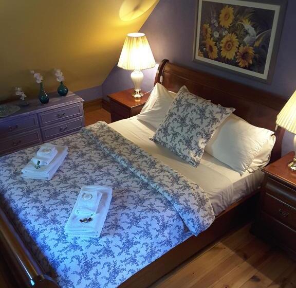 2间卧室的房子, The Dove Cote