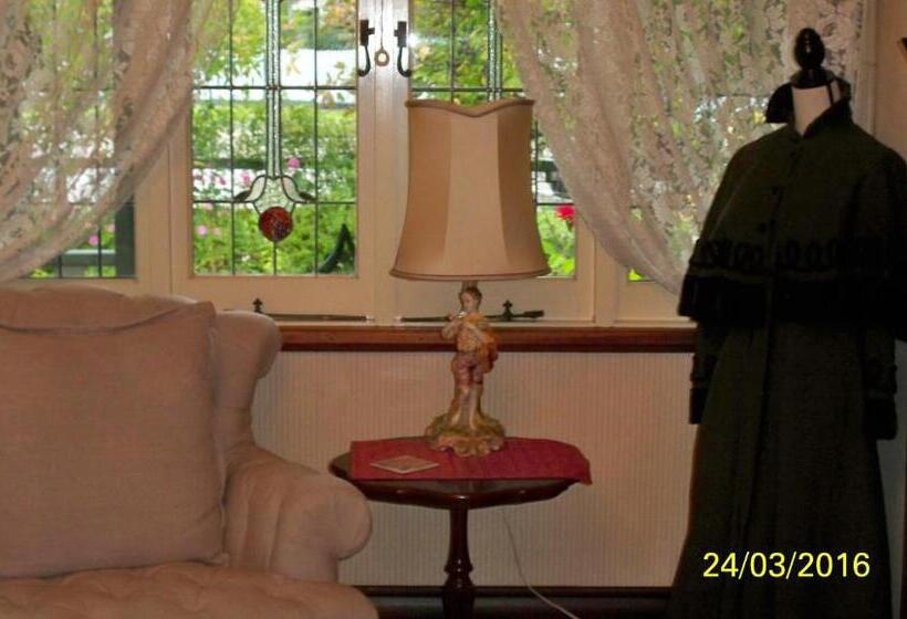 شقة غرفة واحدة, Dalfruin B&b