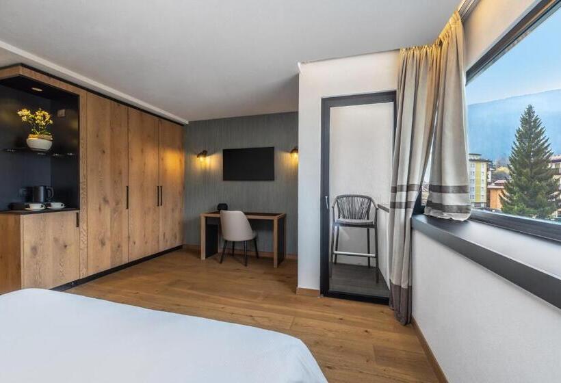 סוויטת ג'וניור נוף הרים, Nordik Adults Only   Over 14