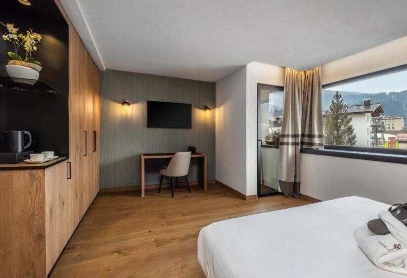 סוויטת ג'וניור נוף הרים, Nordik Adults Only   Over 14