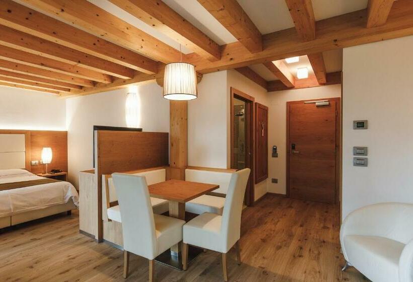 جناح, Sayonara Nature & Wellness