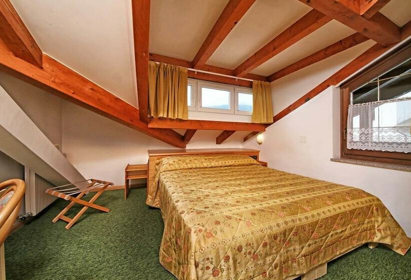 חדר סטנדרט, Stella Alpina