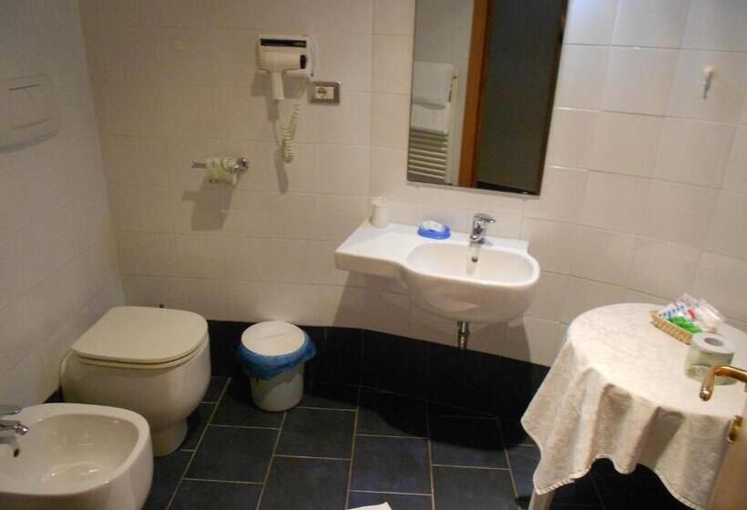 Номер Economy, Tenda Rossa