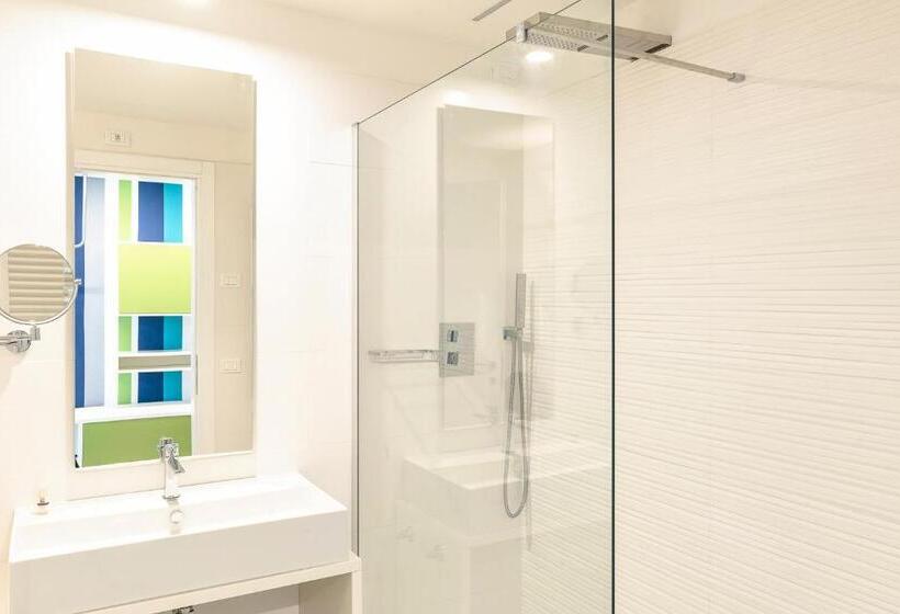 Полулюкс, Tenda Rossa