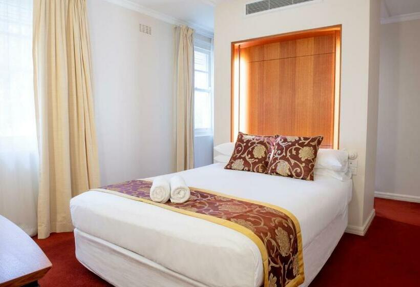 デラックススイート, Linaker Art Deco Motel