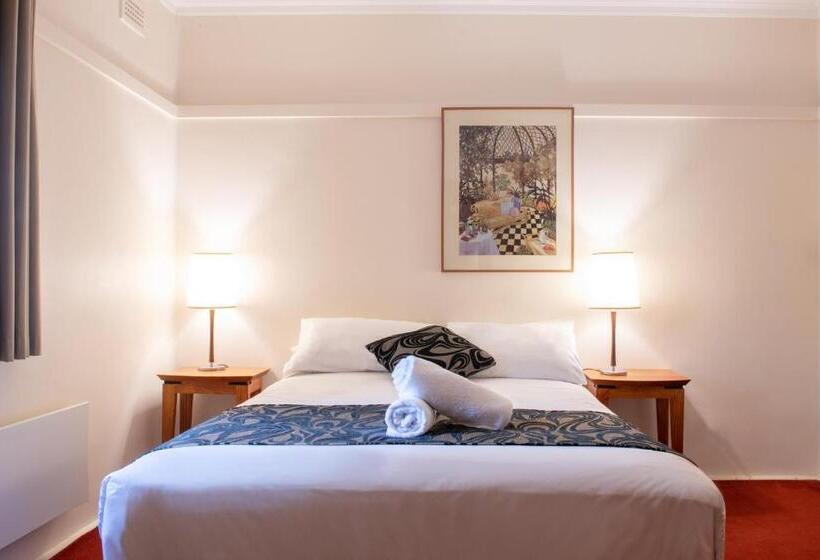 スタンダードルーム, Linaker Art Deco Motel