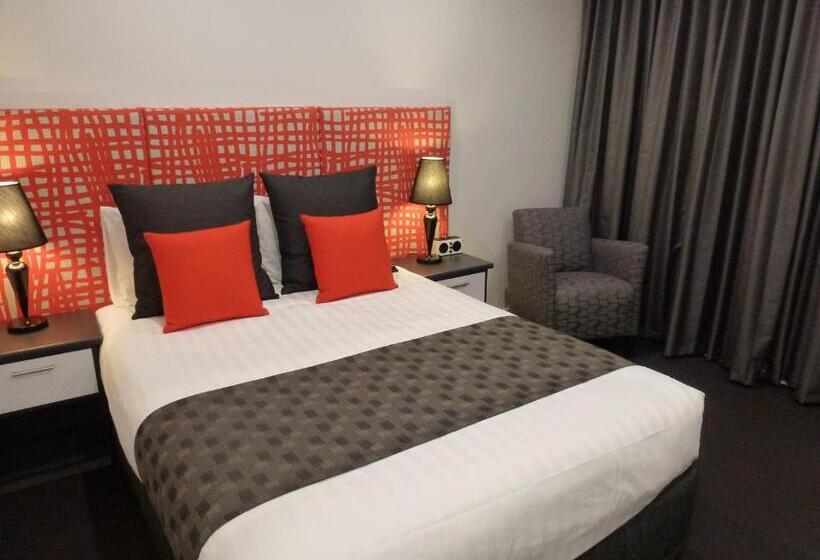 غرفة ديلوكس, Tower Motor Inn