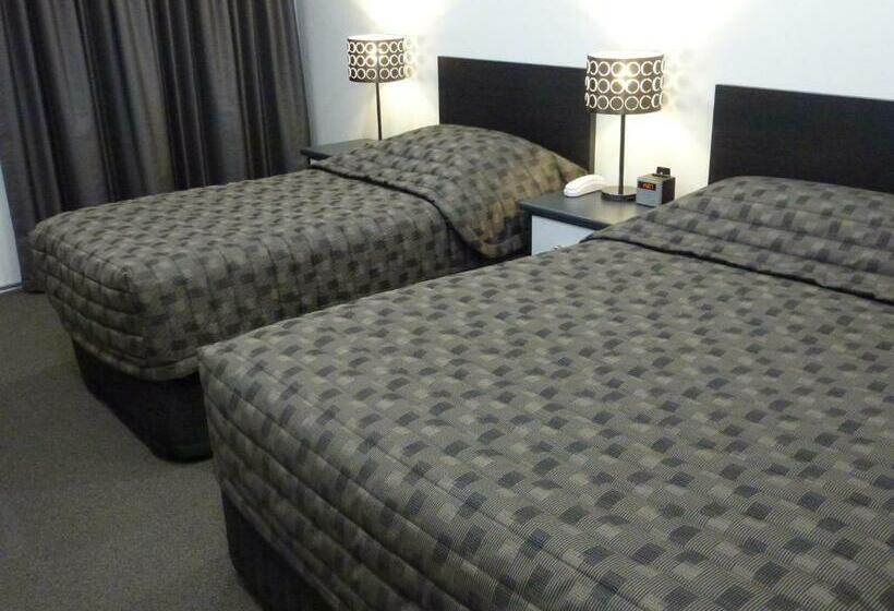 غرفة ديلوكس, Tower Motor Inn