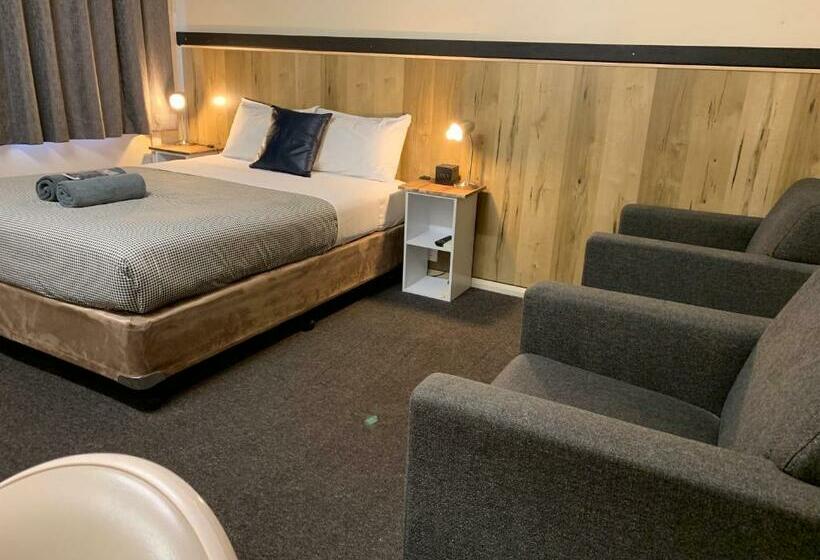 חדר דלוקס, Wattle Tree Motel