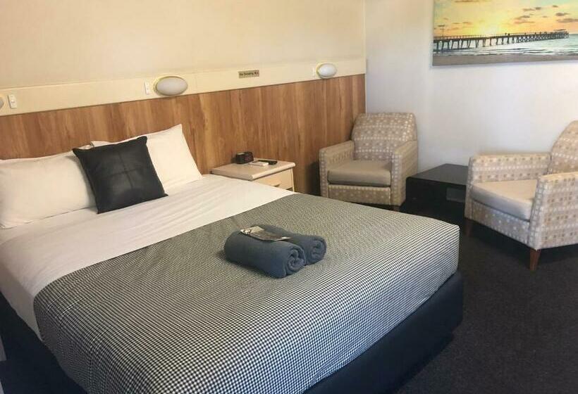 חדר דלוקס, Wattle Tree Motel