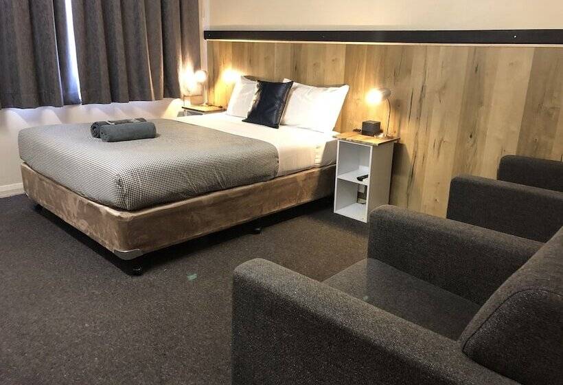 חדר דלוקס, Wattle Tree Motel